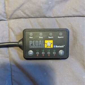 Pedal Commander Bluetooth Throttle Controller PC21